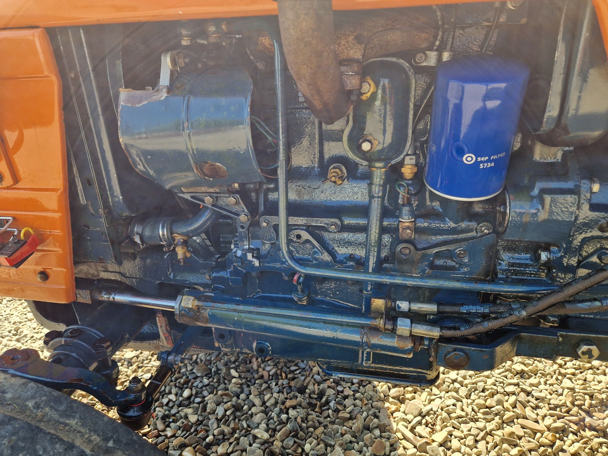 Tractor UTB VRS 530 viticol