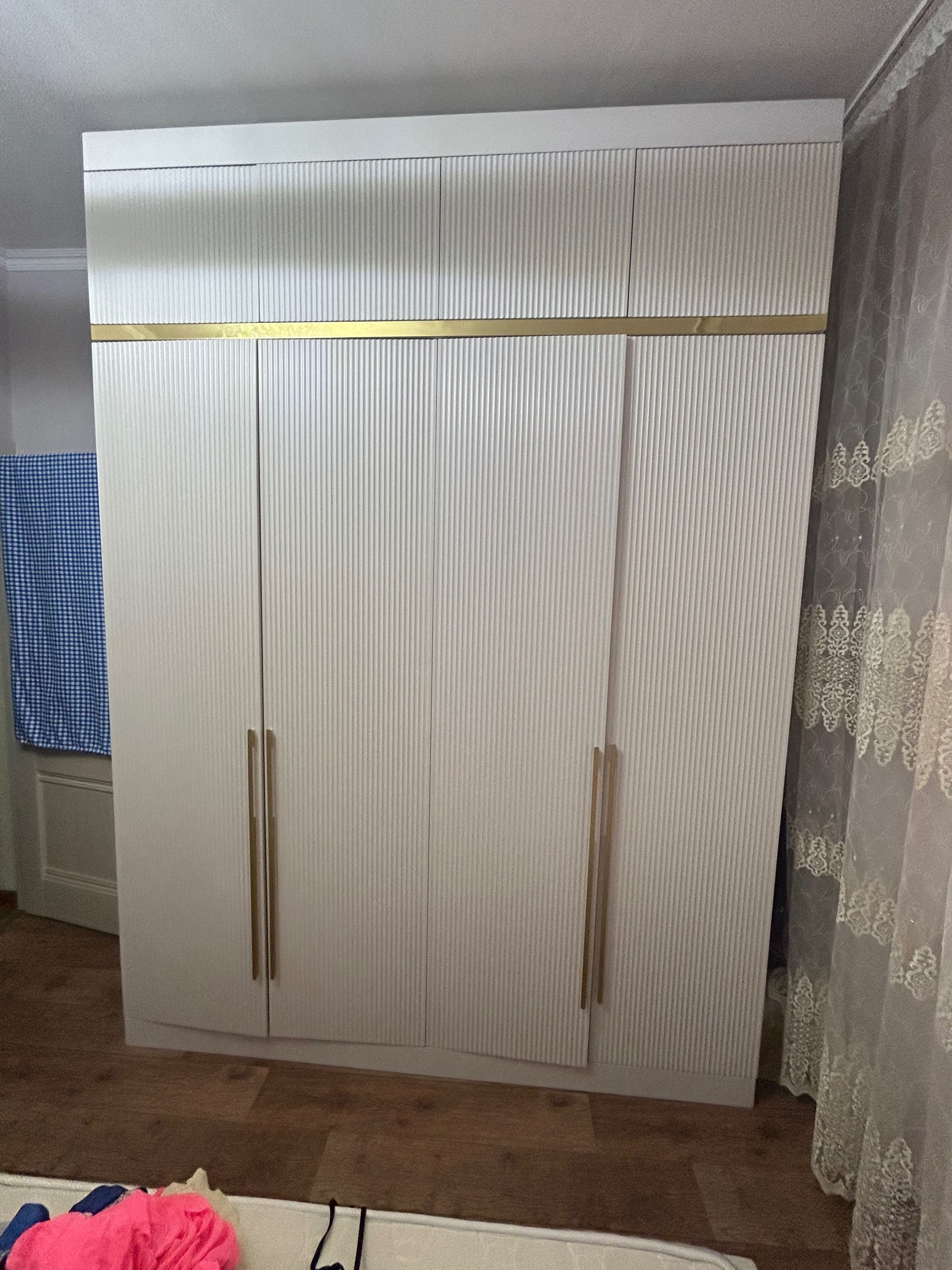 Продается шкаф в идеальном состоянии