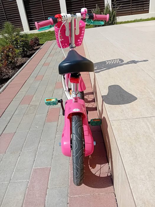 Bicicletă ptr 3-5 ani de la Decathlon, 14 inch.