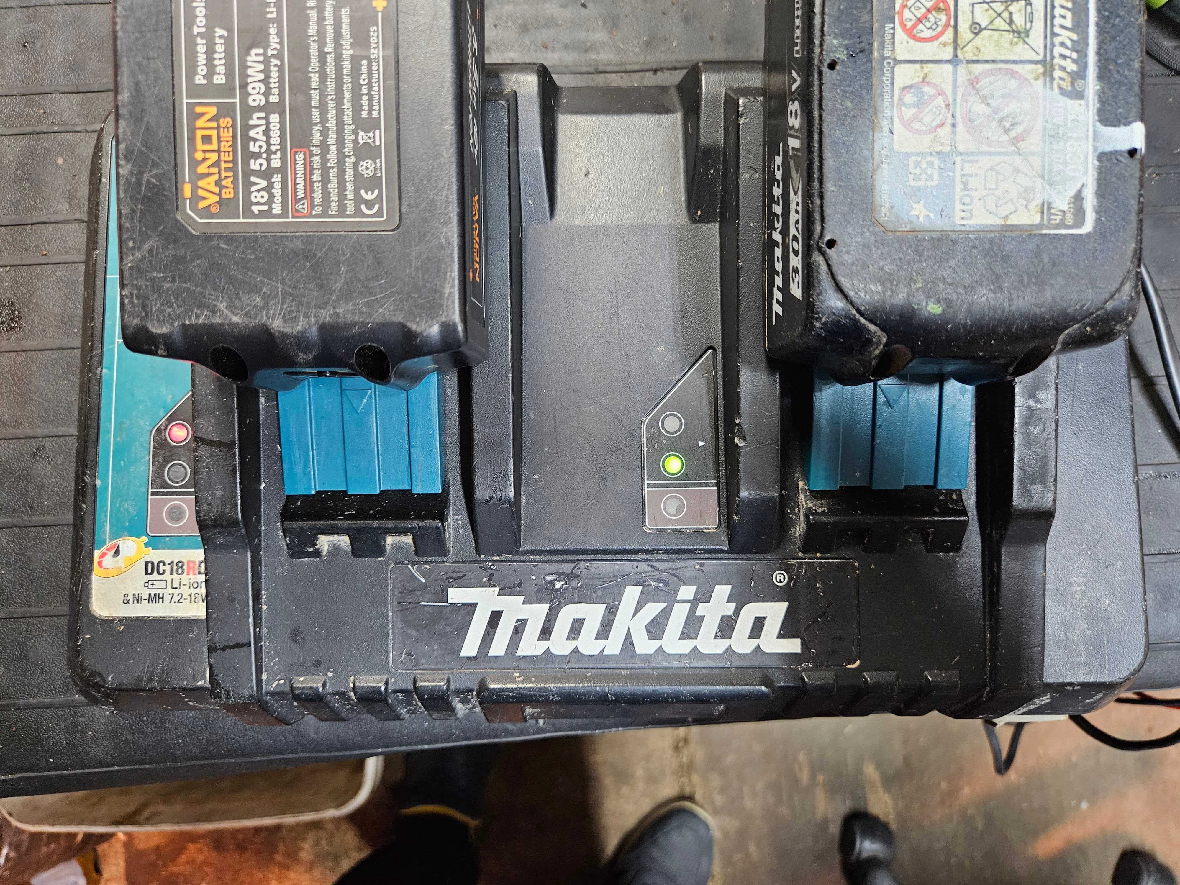 Makita DC18RD Incarcator rapid dublu, 7,2 V - 18 V cu priza USB