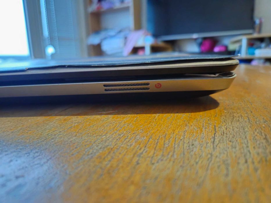 Лаптоп HP Лаптоп HP Pavilion DV6 - 15.6 inch l, i7, 8GB, 2gb video