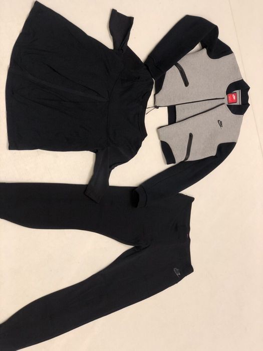 Nike дамски екип,като нов!