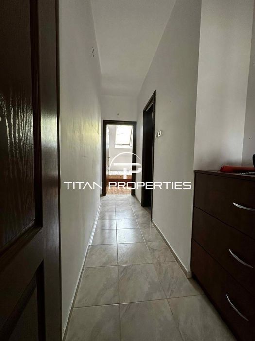 Тристаен апартамент под наем в жк. Христо Смирненски