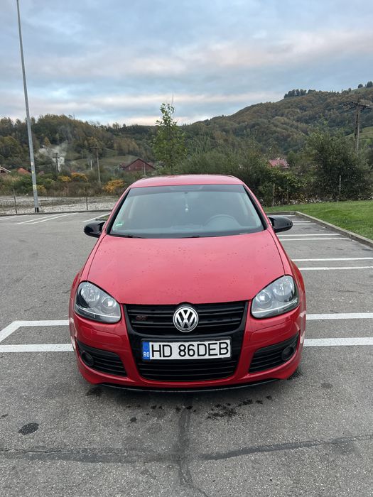 Vand Golf 5 GT de fabrica suspensii sport 210Cp dublu climatronic