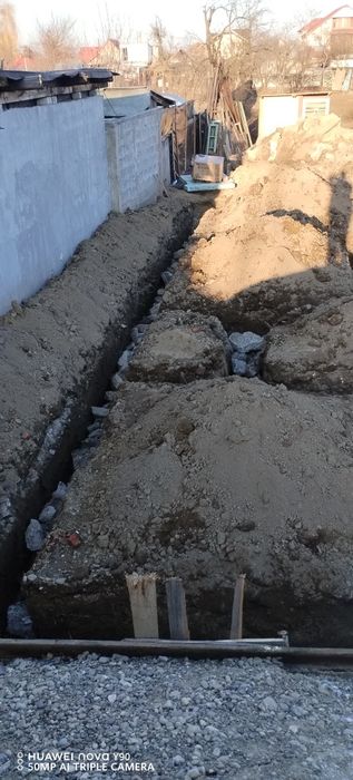 Prestari servicii Excavator 1.5 T