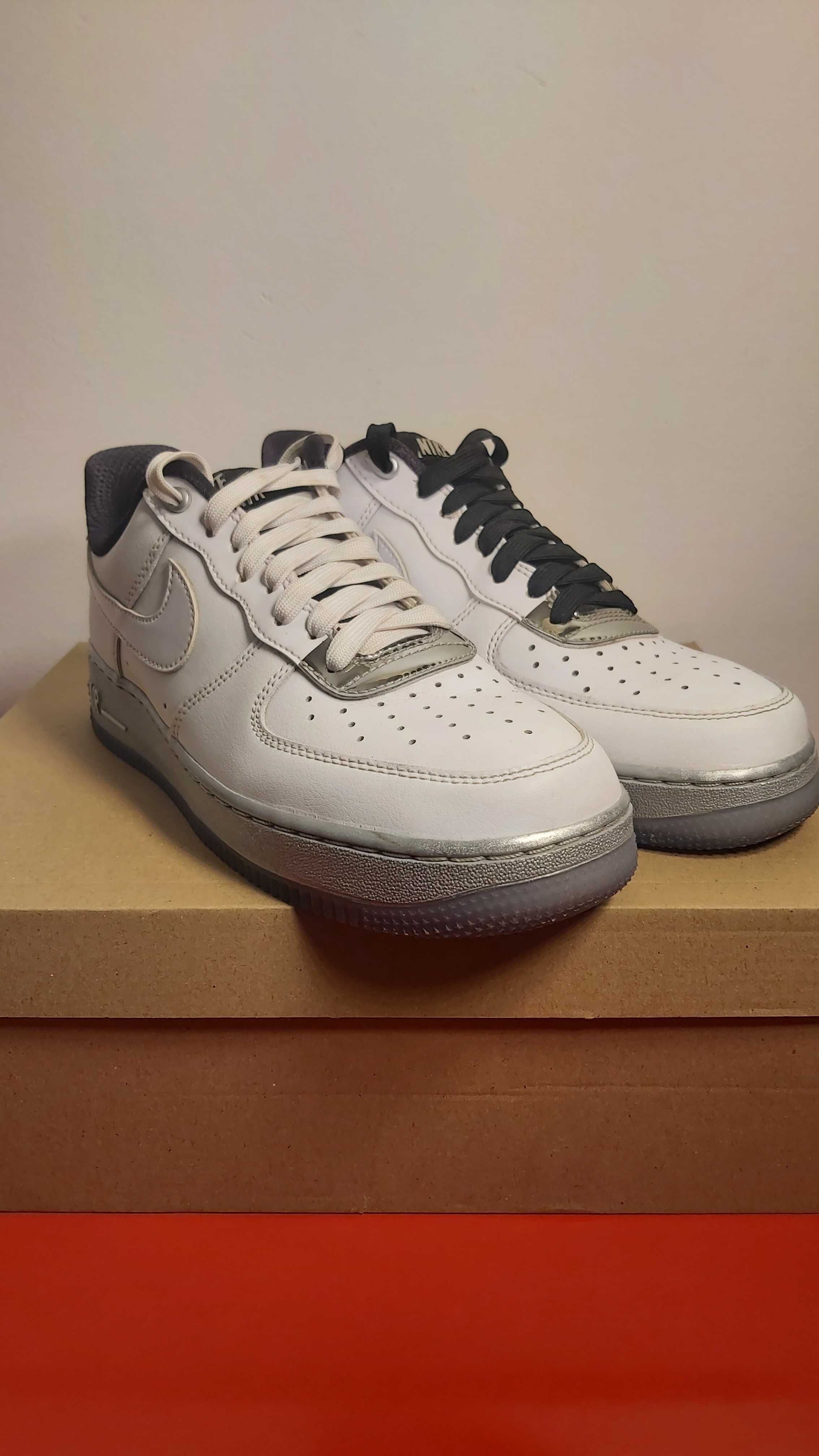 Nike Air Force 1 '07 SE "White Chrome" - Номер 41