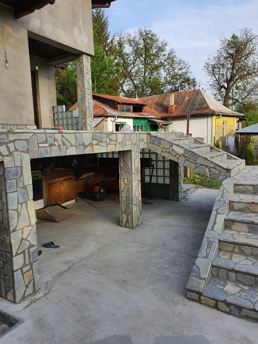 Piatra naturala de munte de Grecia 100%. Lucrez în toată Țara