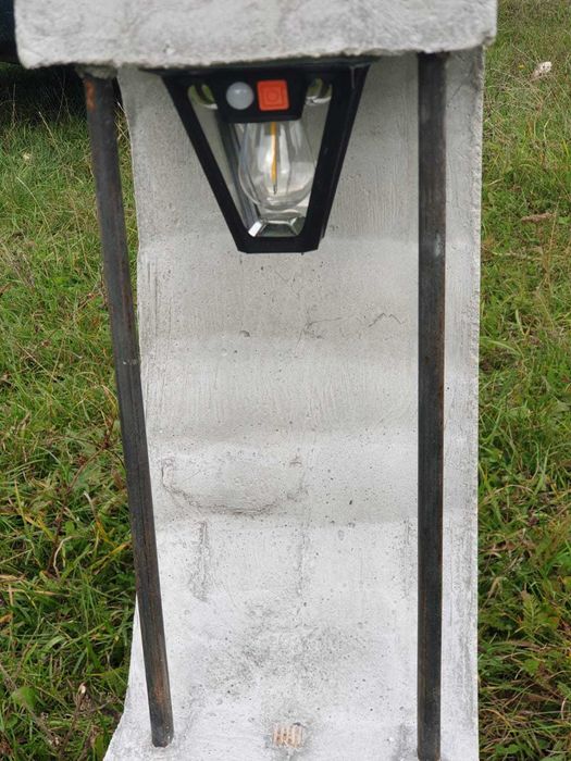 Lampa solară cu senzor de mișcare, iluminat exterior, nouă, rezistenta