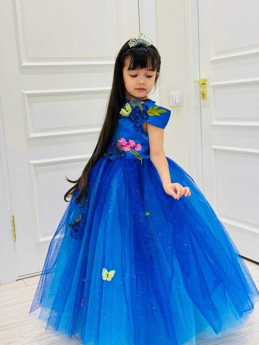 Qizlar va bolalar prokat kiyimlari