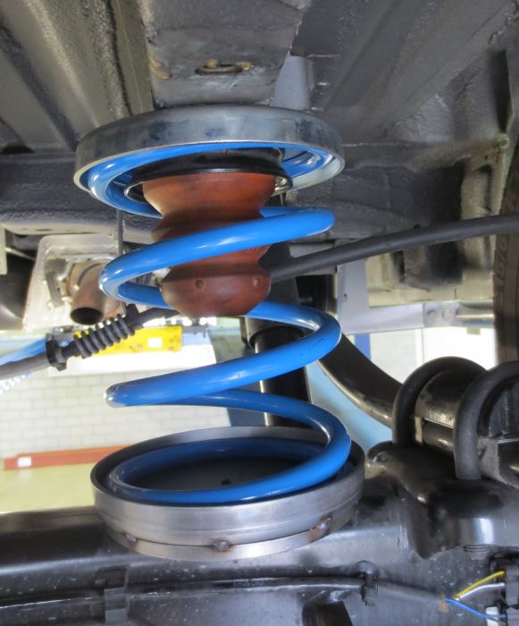Arcuri auxiliare Ford Transit dupa 2014