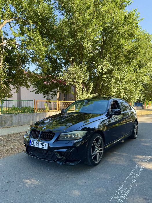 BMW E90 320d / Trapa / Navi / Piele
