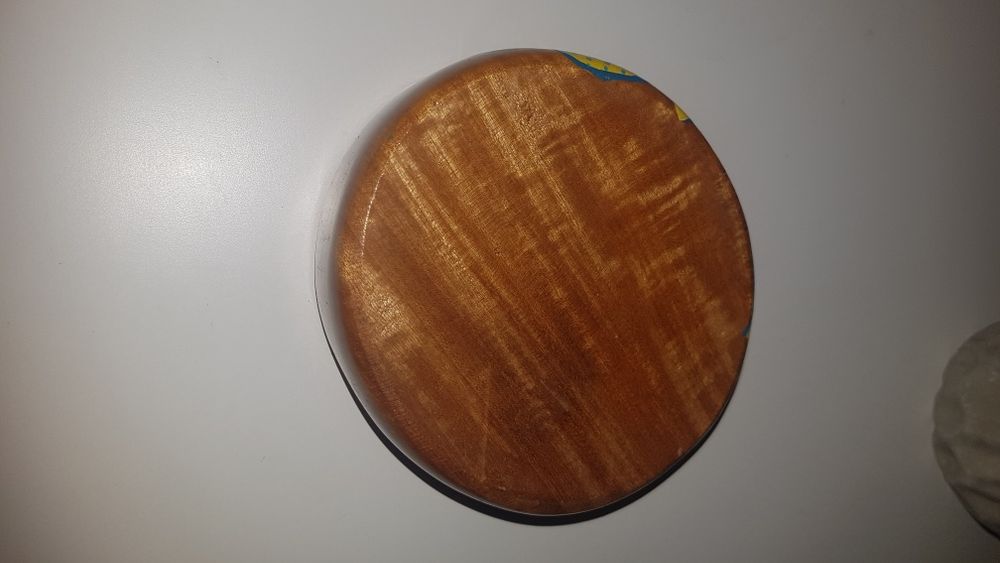 Уникален пепелник дърворезба