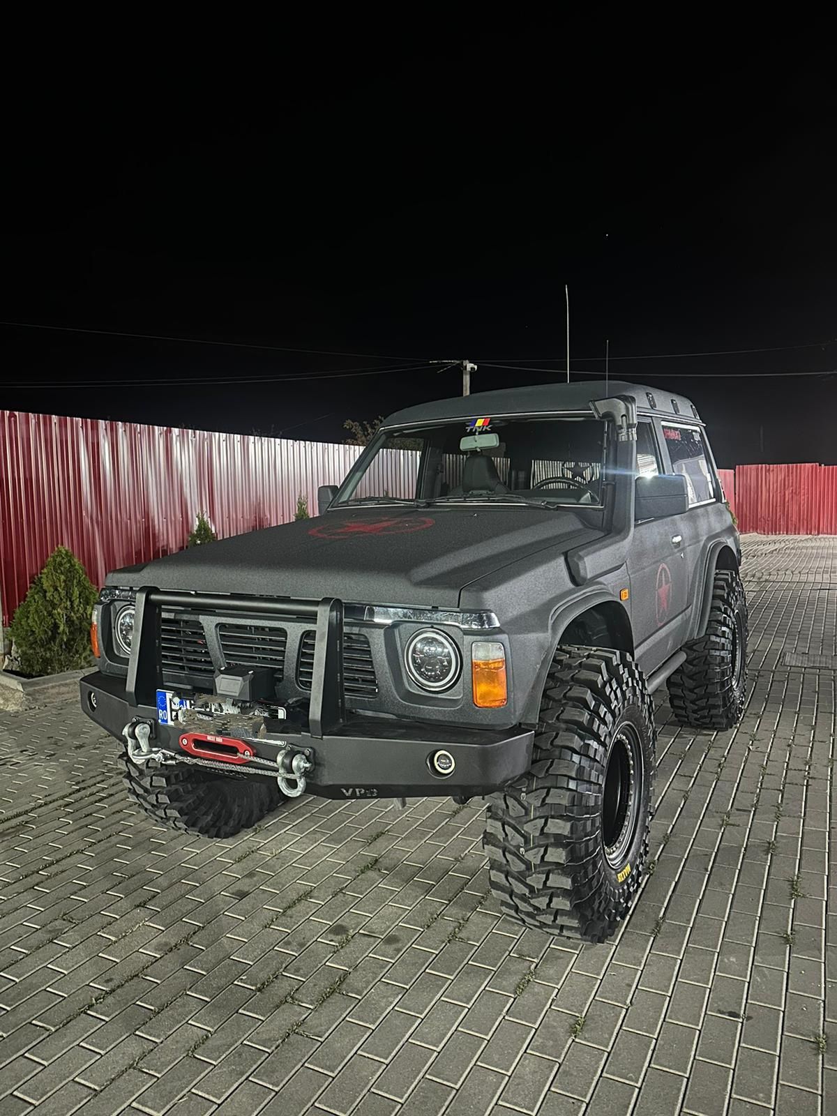 Bara față metalica Off-Road pentru Nissan Patrol Y60