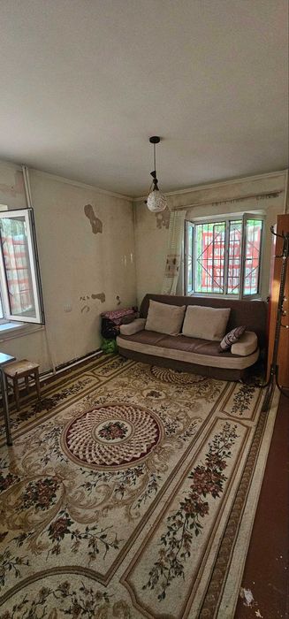 Продается 2/1/5 кв Чимган ор Хон атлас №69 Жамила