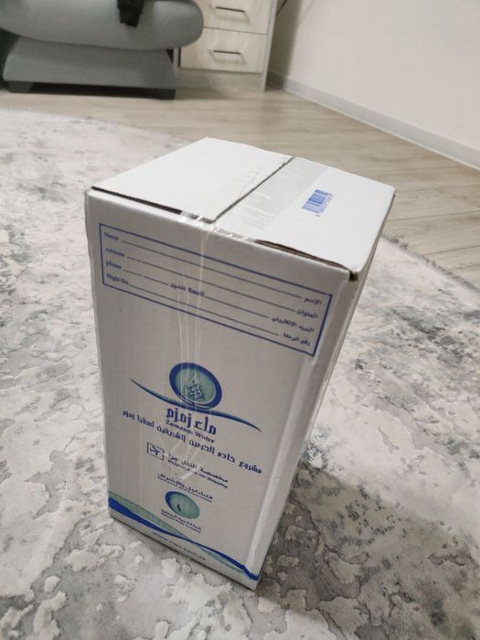 Zam zam suv 100% ( oddiy suv aralashmagan)