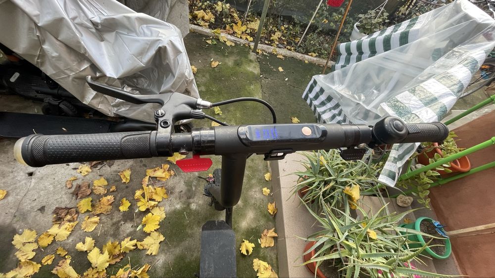 Vand trotineta electrica