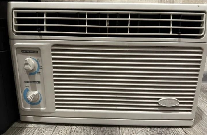 Срочно продам кондиционер LG