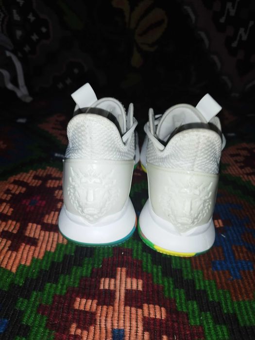 ghete nike Sneakers Lebron Witness IV size 42,5