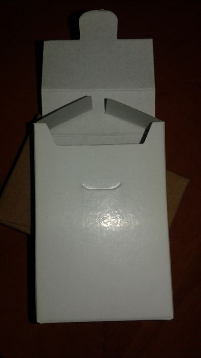 Pachet țigări alb