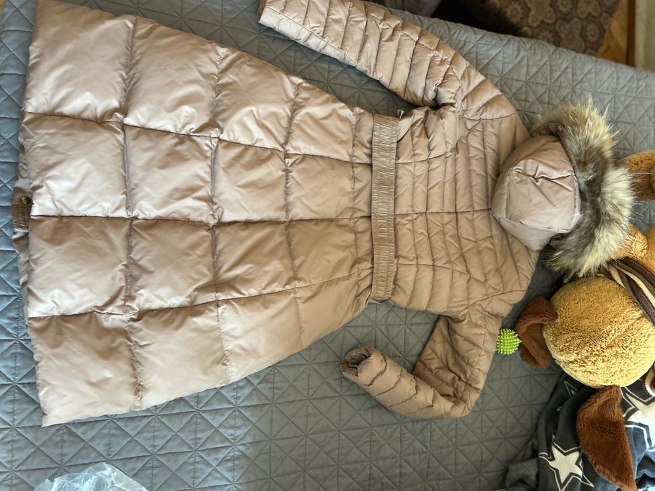 зимно яке Guess и moncler