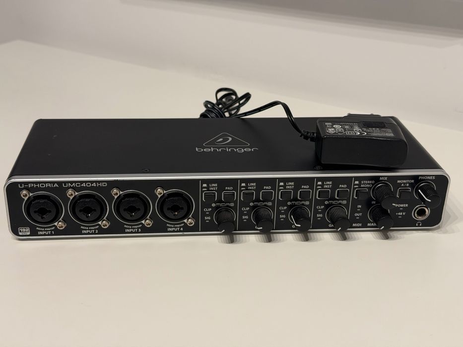 Interfata Audio Behringer UMC 404 HD