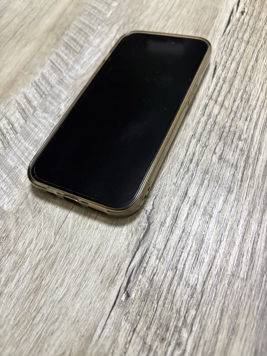 iPhone 15 128GB 1г. оставаща гаранция! Неразличим от нов от магазина!