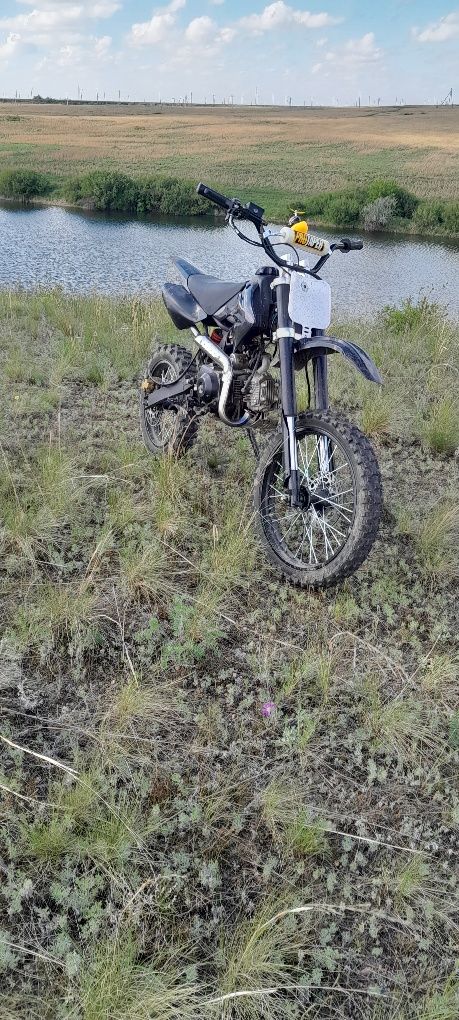 Продам питбайк 125кубов