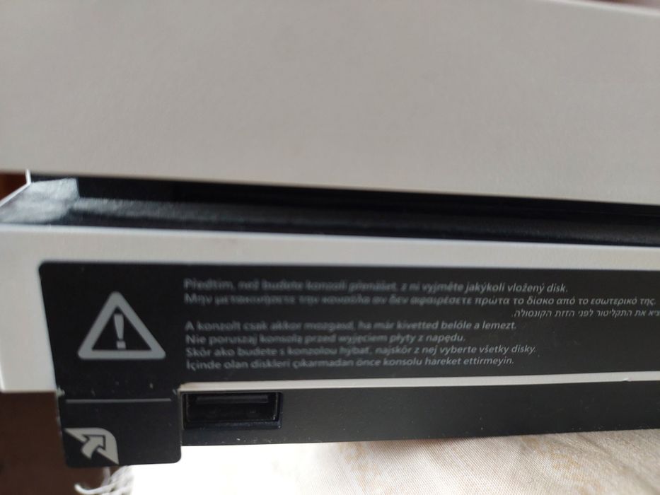 Xbox s alb de vinzare