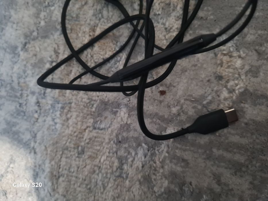 Căști cu fire samsung s20