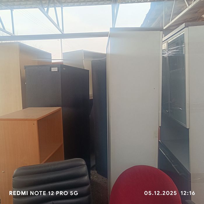 Шкафы разные подойдут для одежды либо