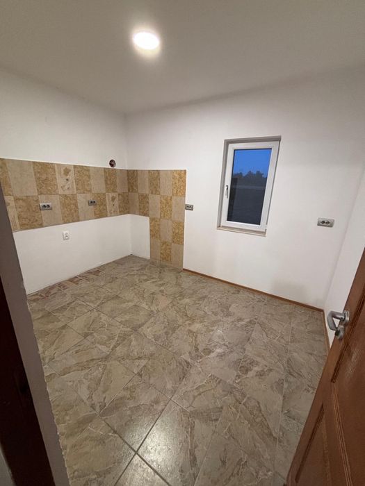 Casă de vânzare în Lumina