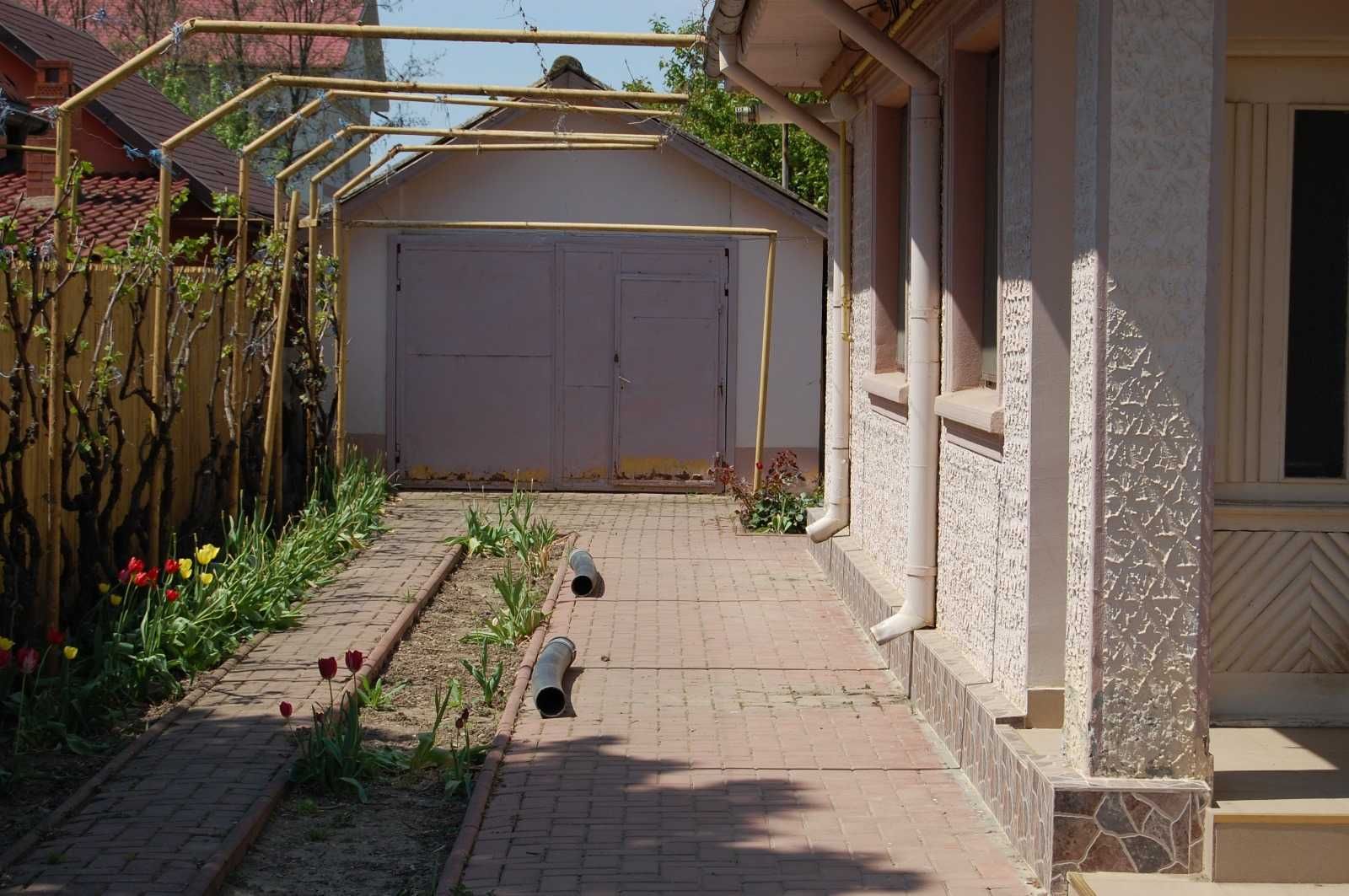 Casa De Vanzare Amara