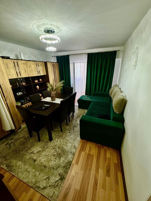 Apartament 3 camere, decomandat, etaj 1 – Aleea Ceferiștilor, Does