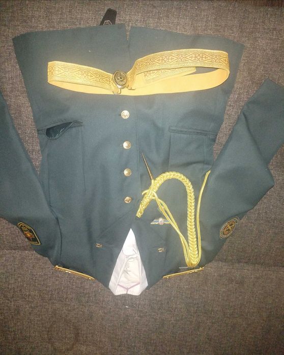 Комплект парадной формы ВС РК с красным кантом