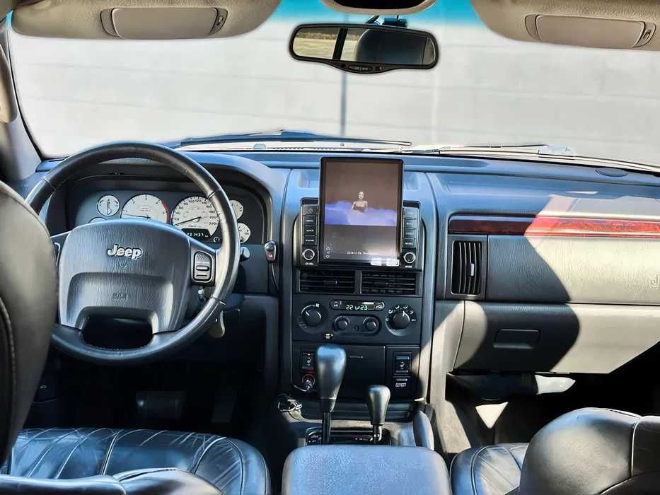 Jeep Grand Cherokee Autoutilitara