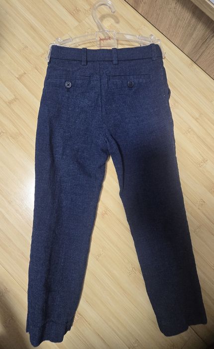 Елегантен костюм за момче H&M от 4 части Размер 110 за 4-5 г Като нов