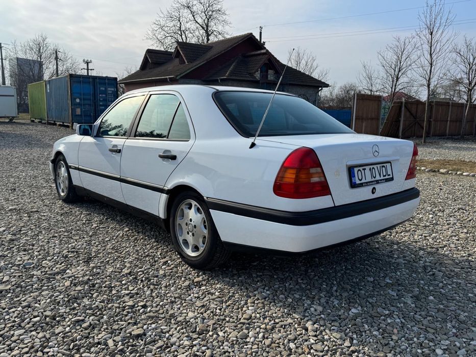 Mercedes C 200 benzina , automat