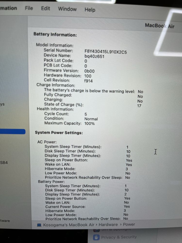 Macbook Air M2 256GB 5 цикъла Гаранция