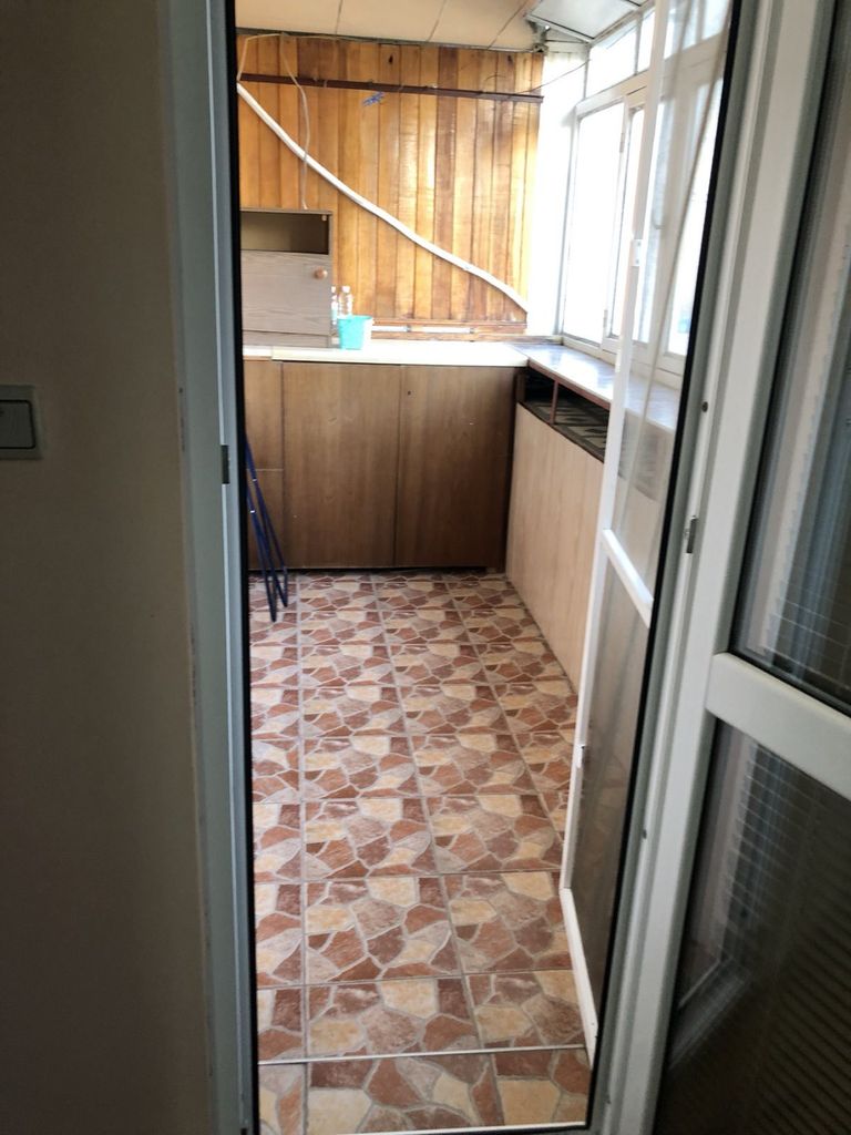 Продава се Четиристаен апартамент в Средец - 101 кв.м за 446 €/кв.м - Снимка #12