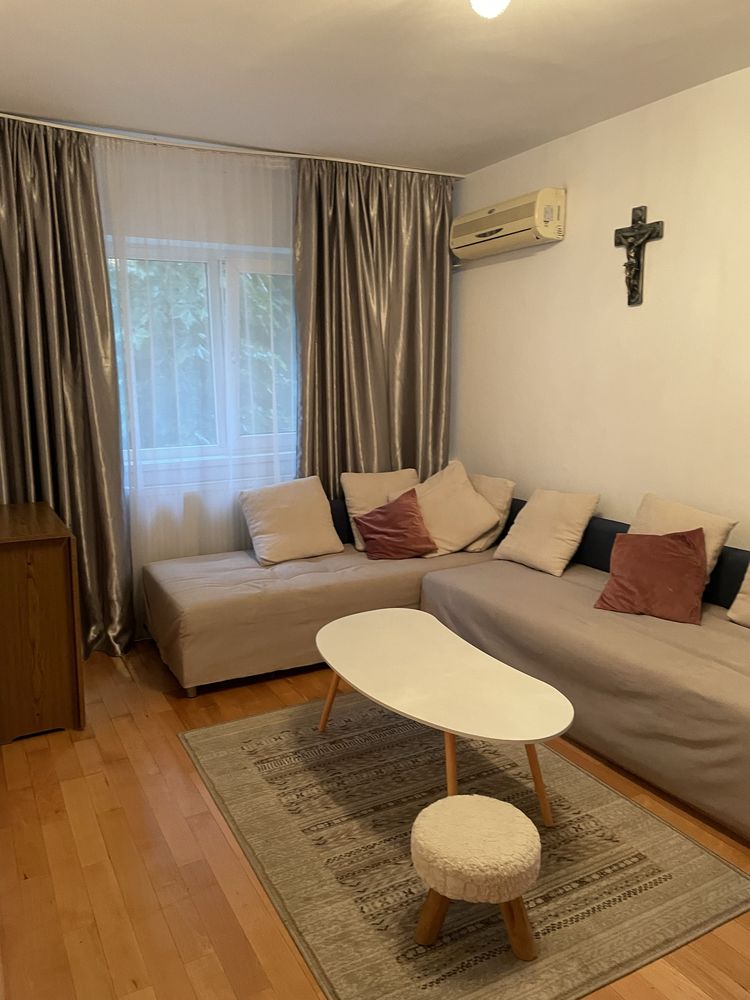 Apartament de inchiriat, zona centrala,  3 camere Braila
