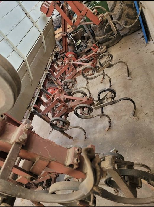 Prasitoare porumb 4 rânduri