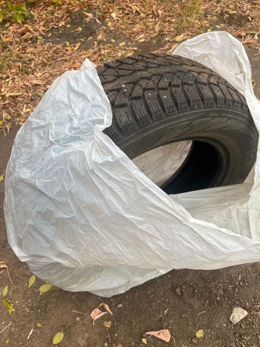 Продам зимние шини