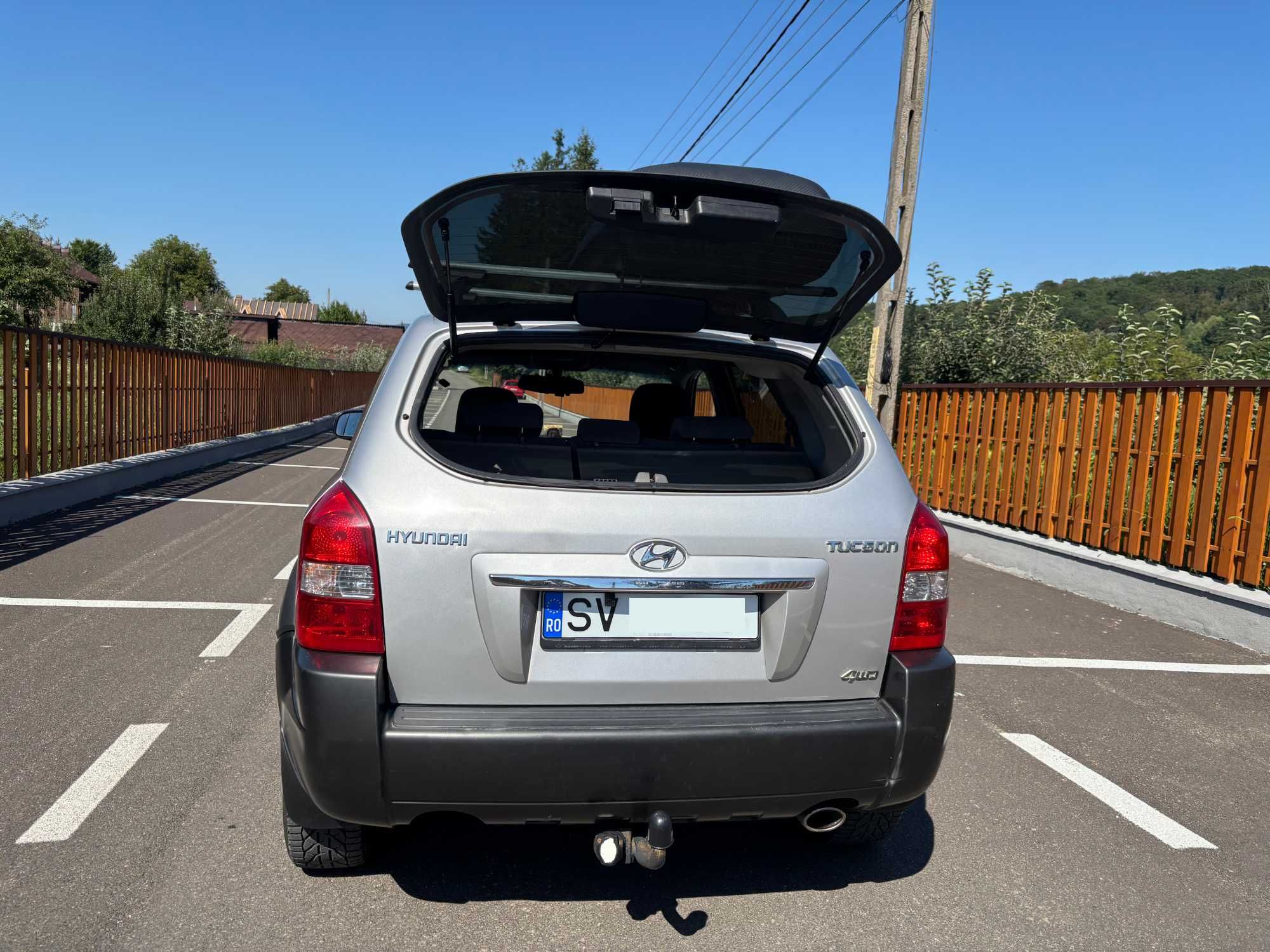 Hyundai Tucson 2.0 benzină + GPL | 2009 | 4x4
