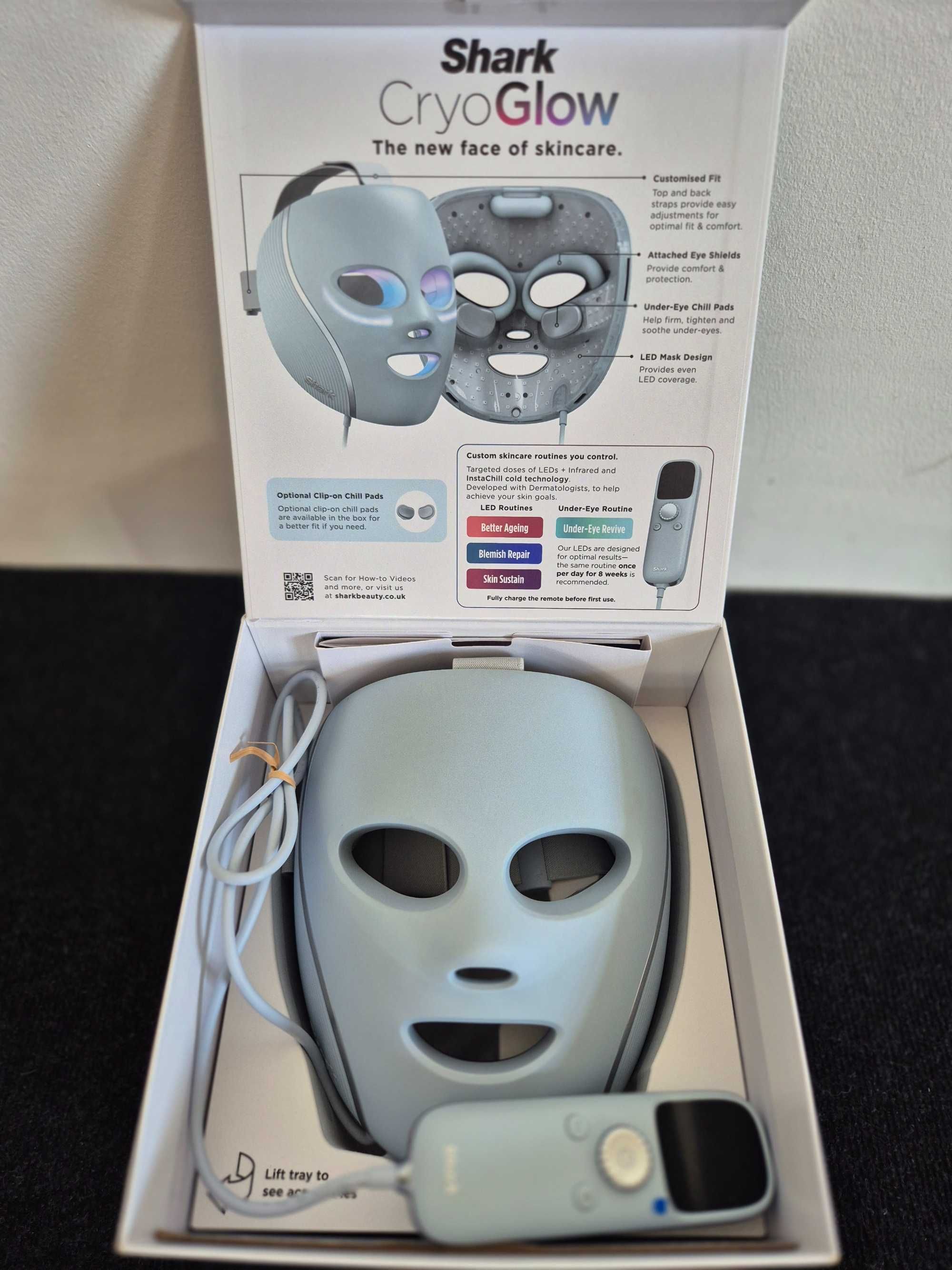 Mască de fata Shark CryoGlow LED anti-îmbătrânire si reparare
