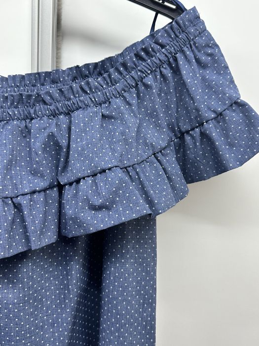 Rochie fara umeri cu buline Stradivarius