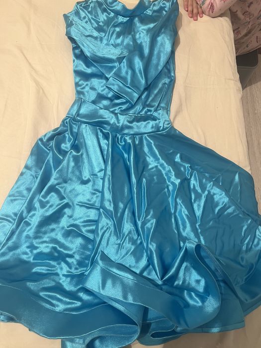 Платье для бальных танцев