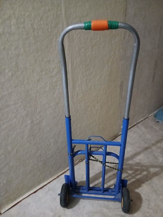 Продам детские вещи