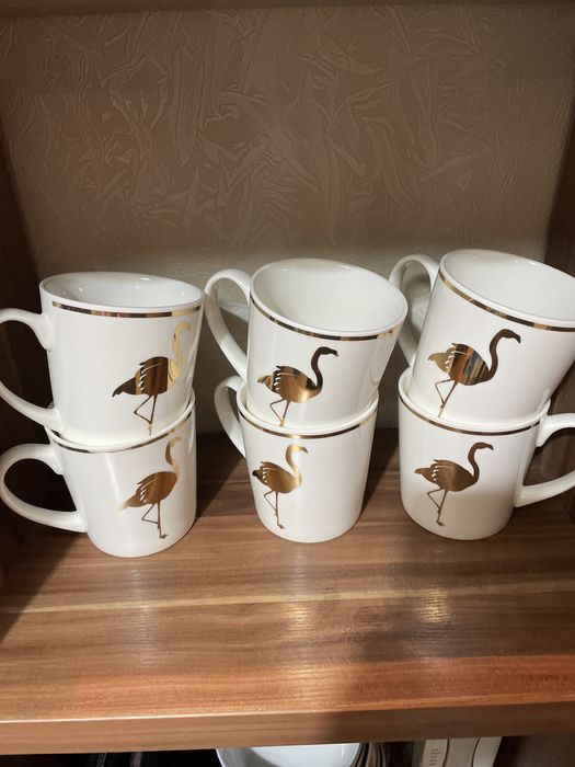 Продам набор кружек.