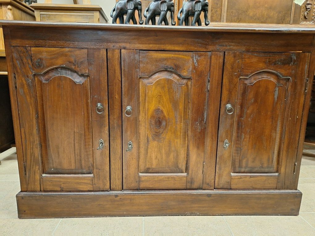 Античен комод, скрин, шкаф орех.