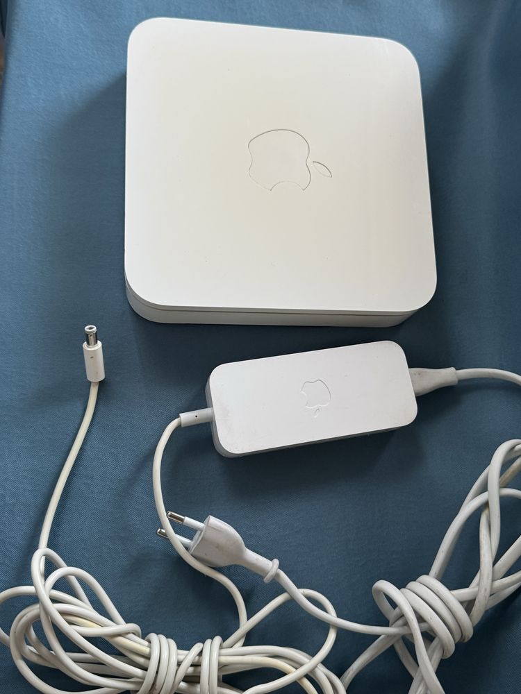 Рутер Apple Airport Extreme Base Station A1301\ WIFI Router